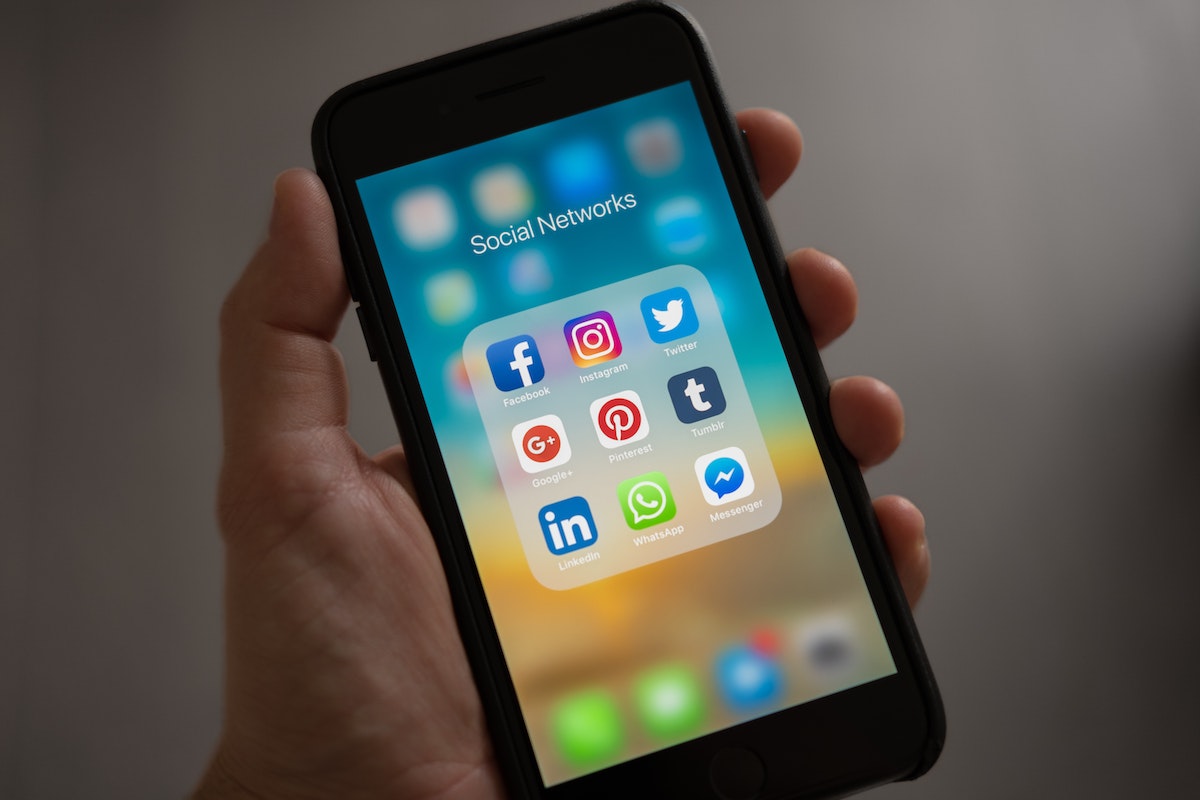 Make the most of social media for dentists